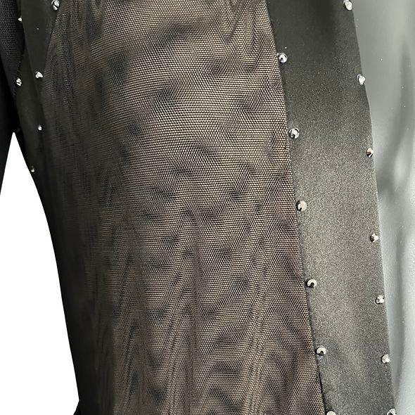 Custom Mesh Stoned Accent