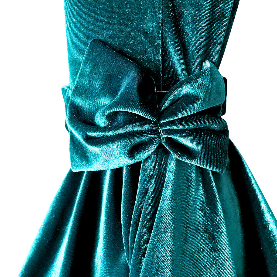 Velvet Emerald Green - PT Latin image 3